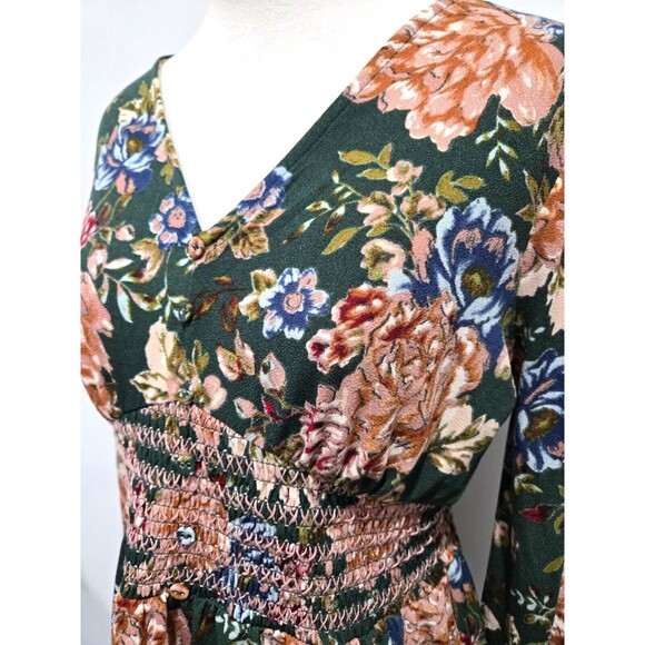 NEW Maurice's Floral Smocked Peplum Blouse Long‎ Sleeve V Neck Stretch Small - Picture 4 of 7